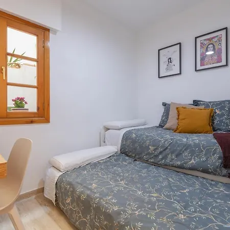 Bright With Patio And Balconies In The Center * Malaga