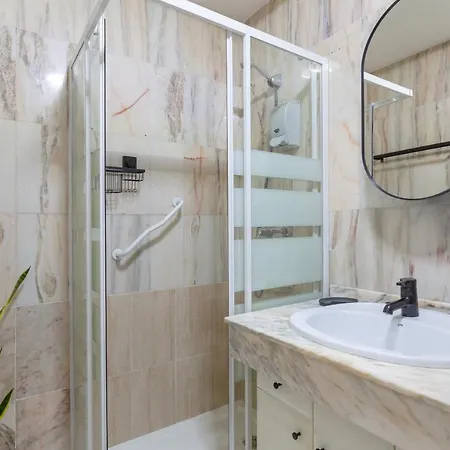 Bright With Patio And Balconies In The Center Apartment Malaga